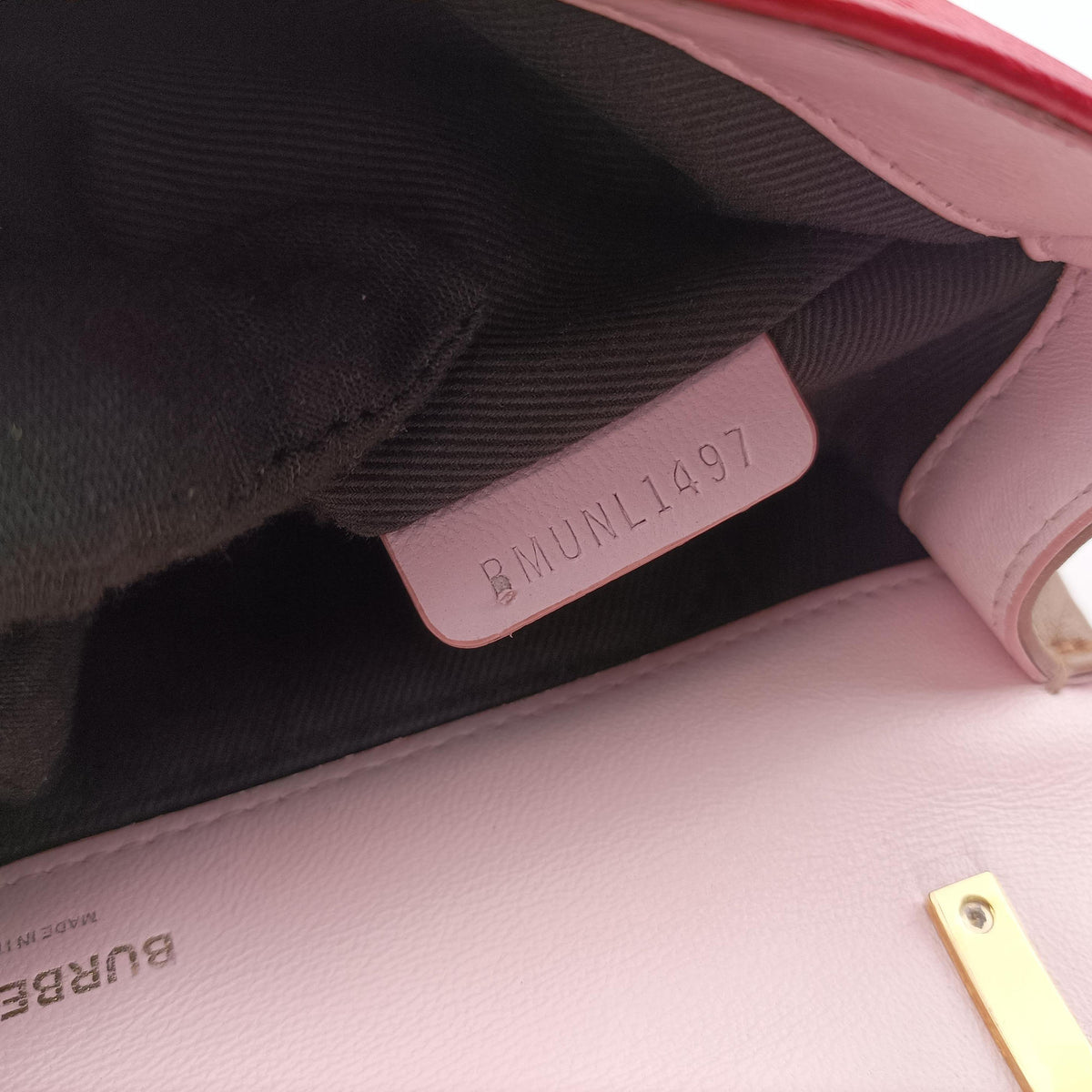 Pre-owned Burberry Lola chain TB Red×Pink×Beige Leather shoulderbag | stylenewstar
