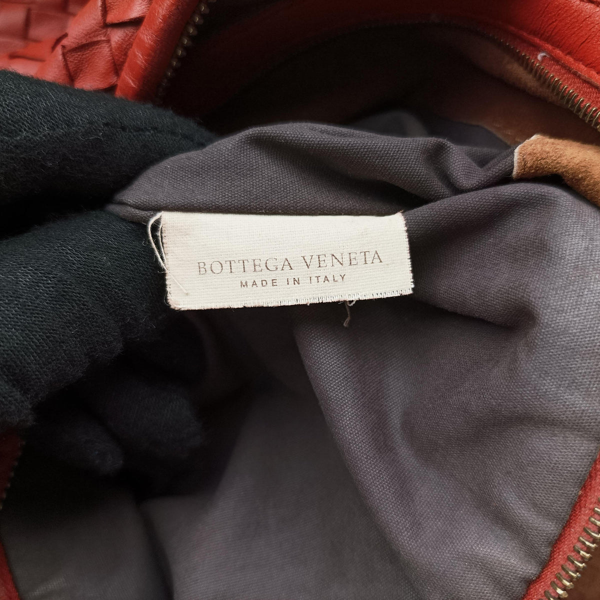Pre-owned Bottega Veneta Intrecciato Red lambskin handbag | stylenewstar