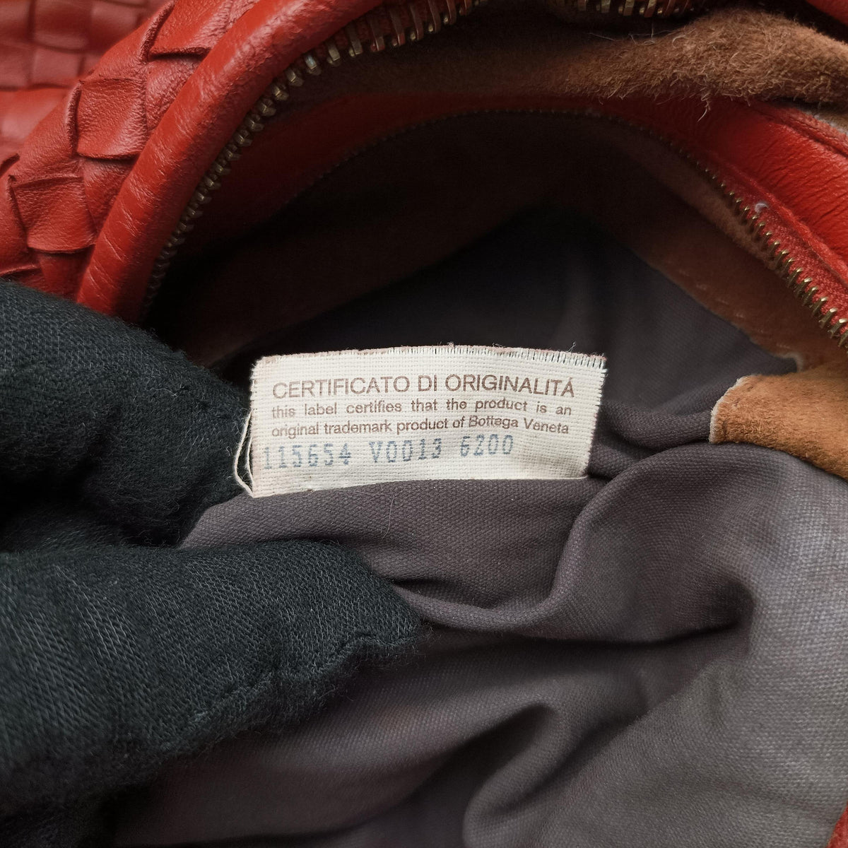 Pre-owned Bottega Veneta Intrecciato Red lambskin handbag | stylenewstar