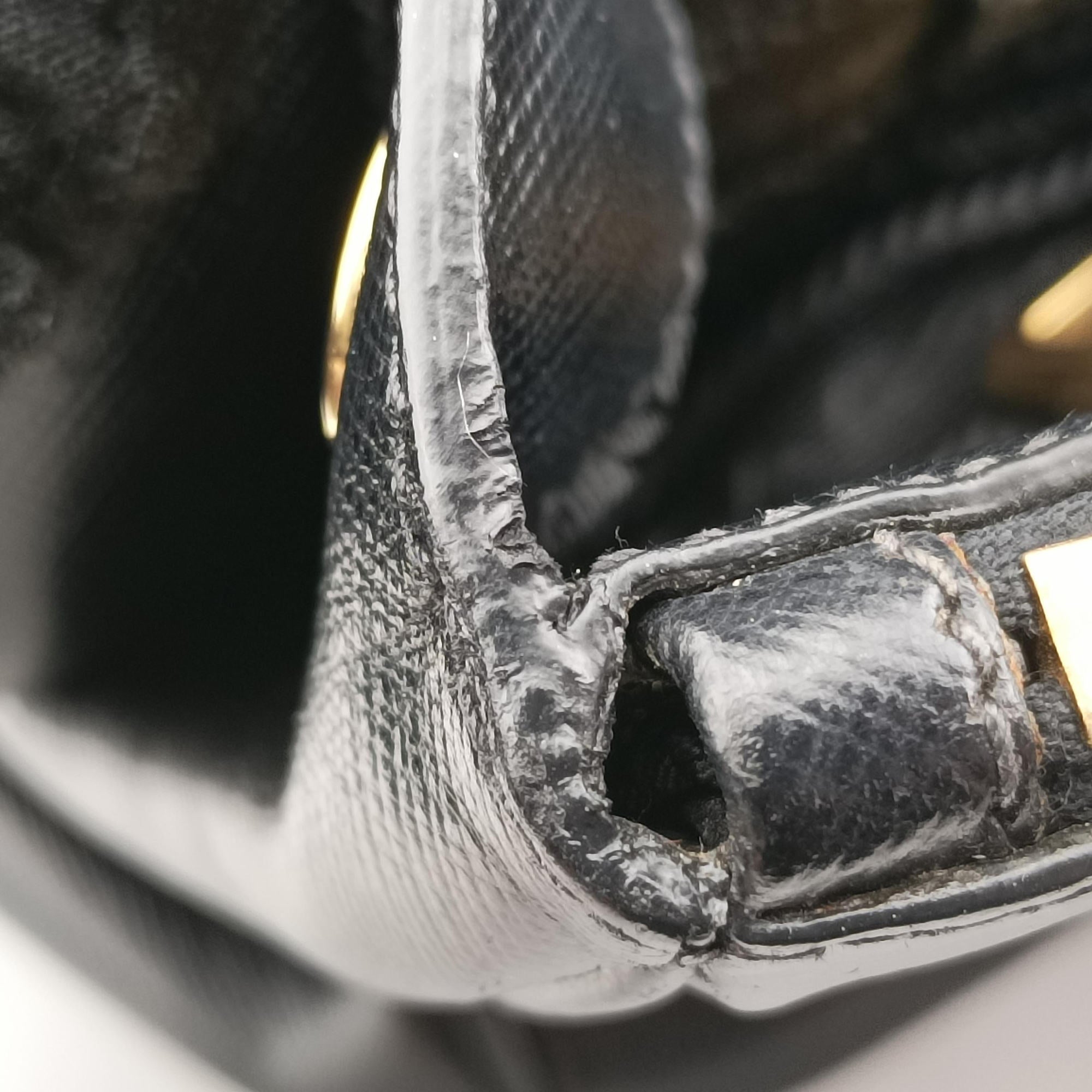 Galleria Black SAFFIANO Leather BN2274 117ガレリア ブラック サフィアーノレザー BN2274 117