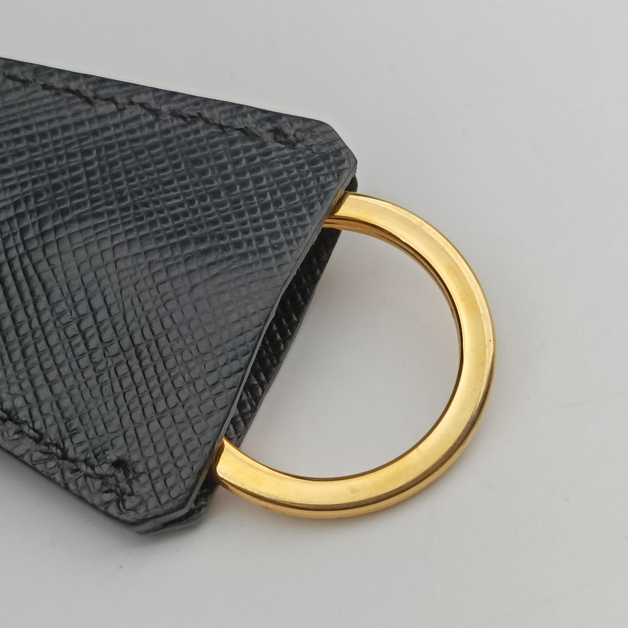 Galleria Black SAFFIANO Leather BN2274 117ガレリア ブラック サフィアーノレザー BN2274 117