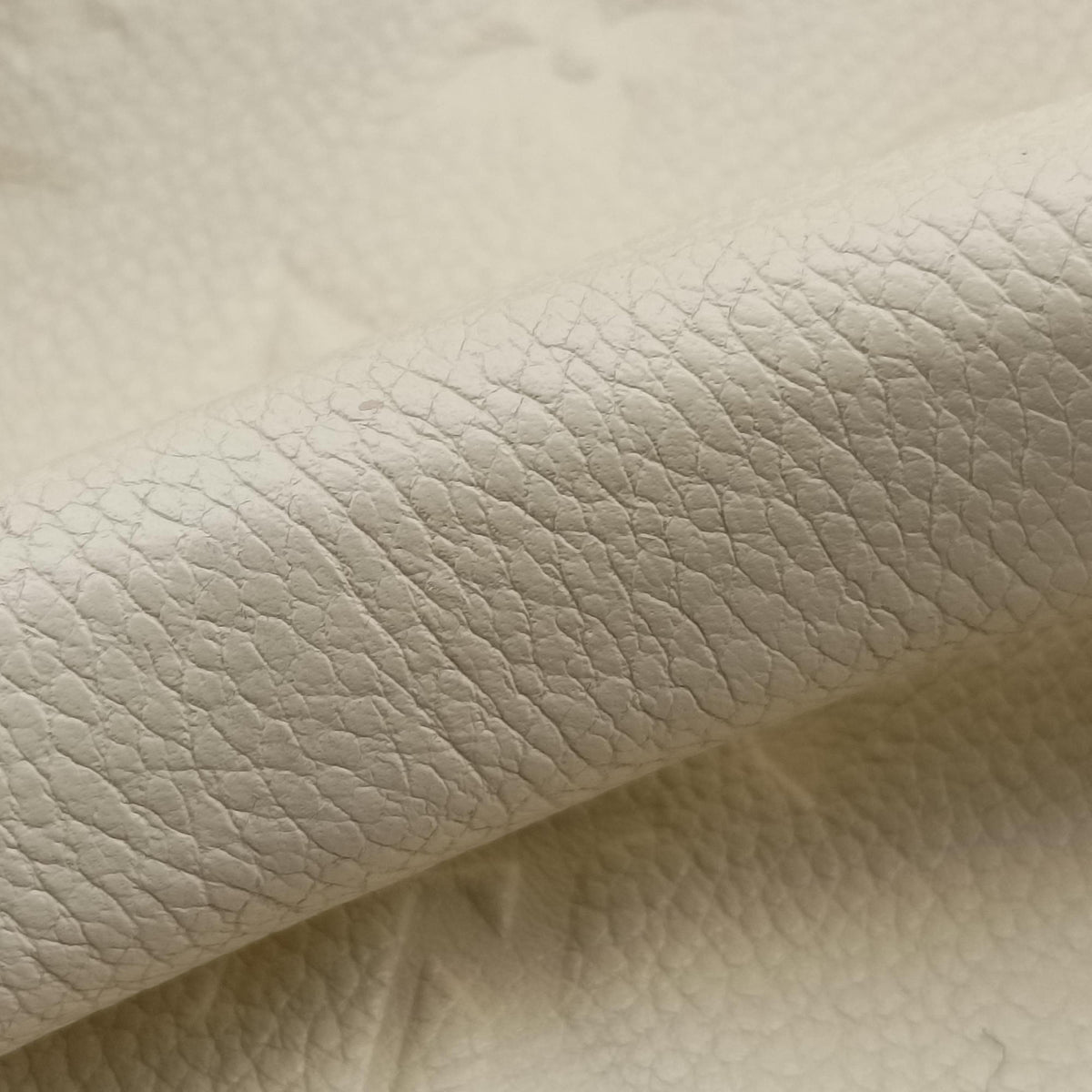 ARTSY MM NEIGE Monogram Empreinte M93449 CR0192アーツィーMM ネージュ モノグラム アンプラント M93449 CR0192