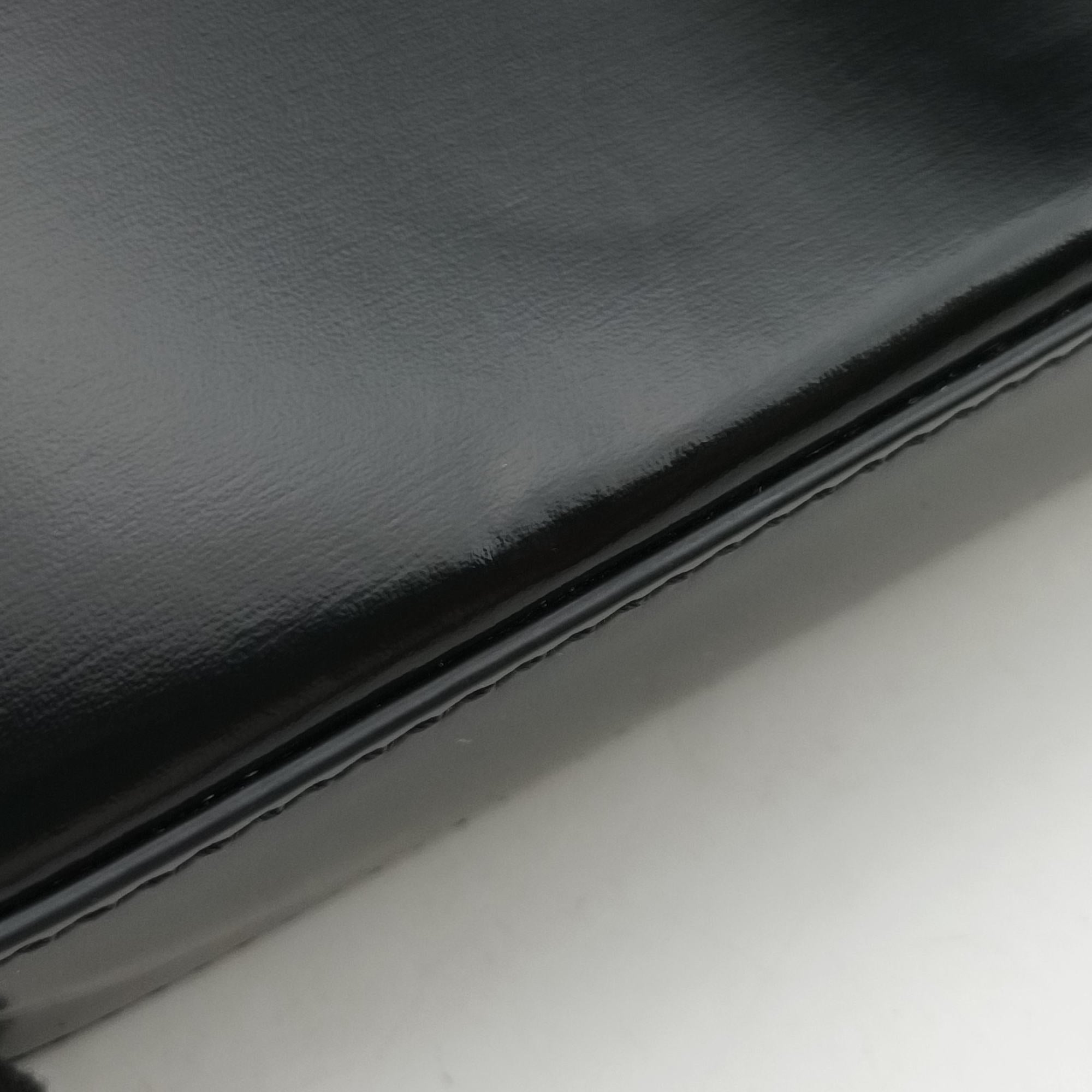 Triomphe Chain Black Leather U-LM-5211トリオンフチェーン ブラック レザー U-LM-5211