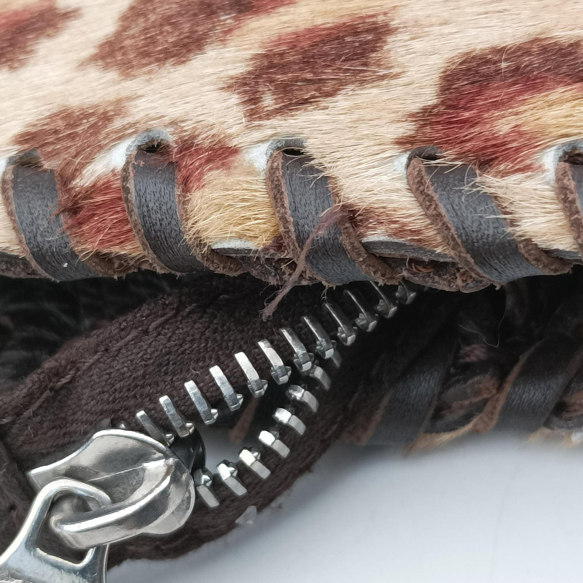 Diavolo Trapezio Brown pony hair 8BR255 3560 8BR255 038ディアボロ トラペジオ ブラウン ハラコ 8BR255 3560 8BR255 038