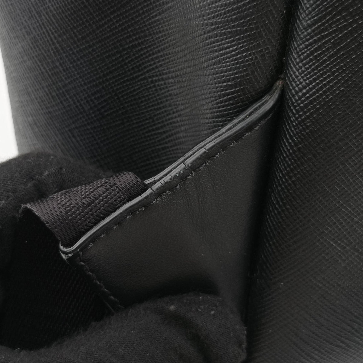 La Medusa Black Leather CLG 561 493 526 744ラ メデューサ ブラック レザー CLG 561 493 526 744