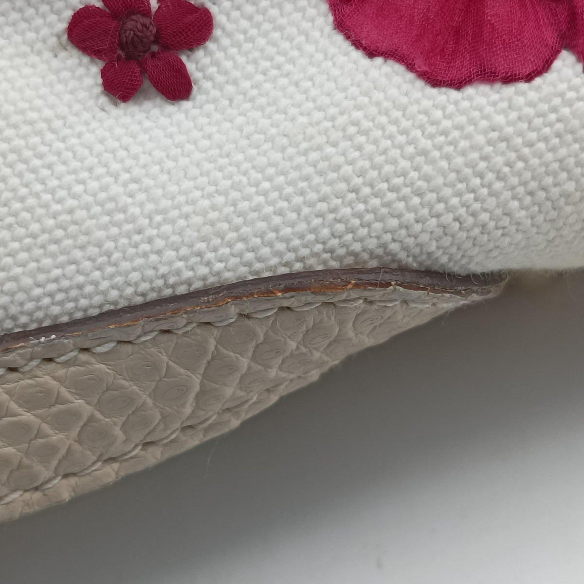 Vintage Gucci Bamboo White × Bordeaux Flora Canvas× Leather 171292 shoulderbag | stylenewstar