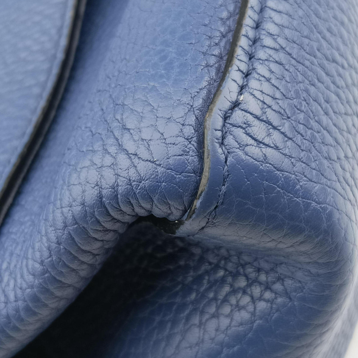 VOLTA ブルー Taurillon leather M50255 MI5115ヴォルタ ブルー トリヨンレザー M50255 MI5115
