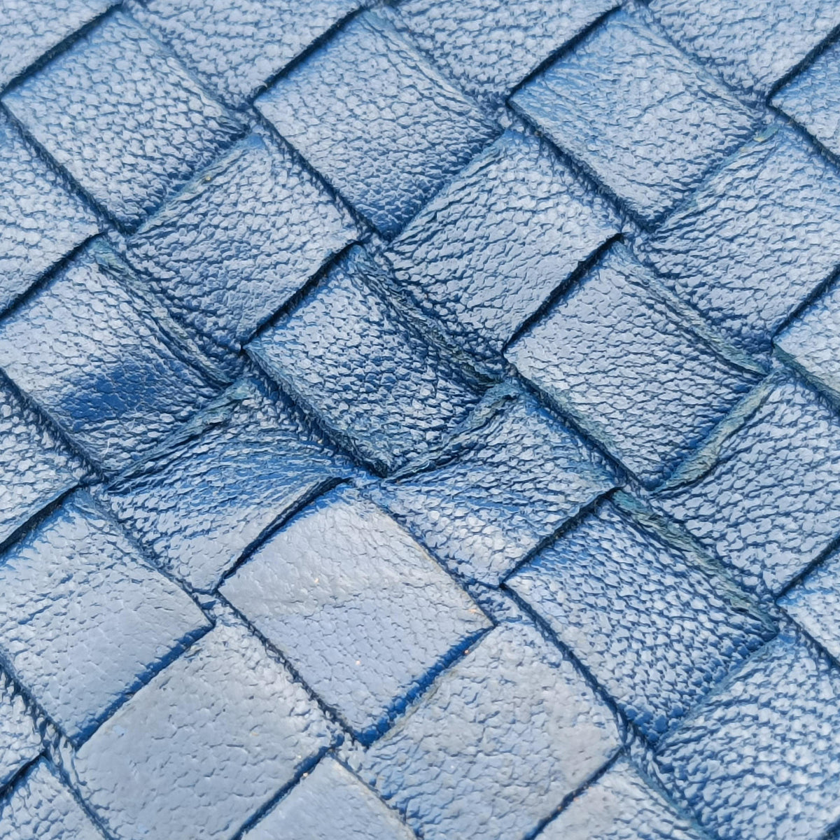 Pre-owned Bottega Veneta Intrecciato Blue lambskin shoulderbag | stylenewstar