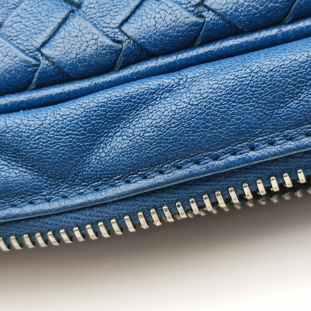 Pre-owned Bottega Veneta Intrecciato Blue lambskin shoulderbag | stylenewstar