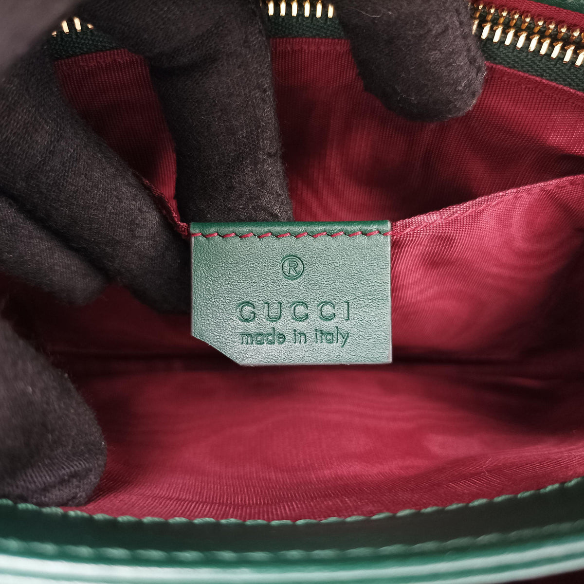 Pre-owned Gucci ZUMI Green Leather 576388 shoulderbag | stylenewstar