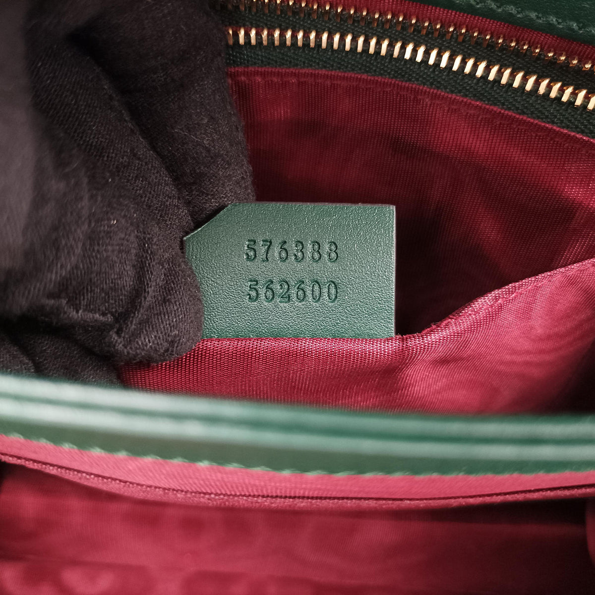 Pre-owned Gucci ZUMI Green Leather 576388 shoulderbag | stylenewstar