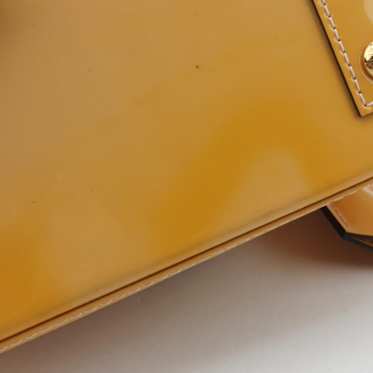 Pre-owned Louis Vuitton Alma BB ROSE FLORENTIN Vernis M90104 shoulderbag | stylenewstar