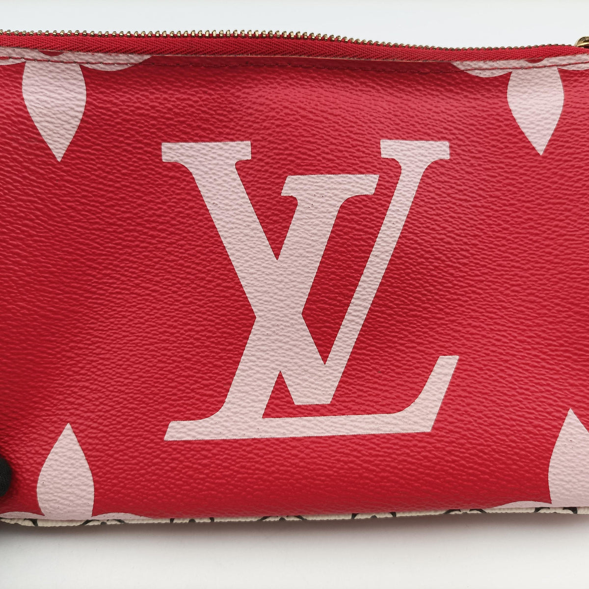 Pre-owned Louis Vuitton Pochette Double Zip ROUGE Monogram Giant M67561 shoulderbag | stylenewstar