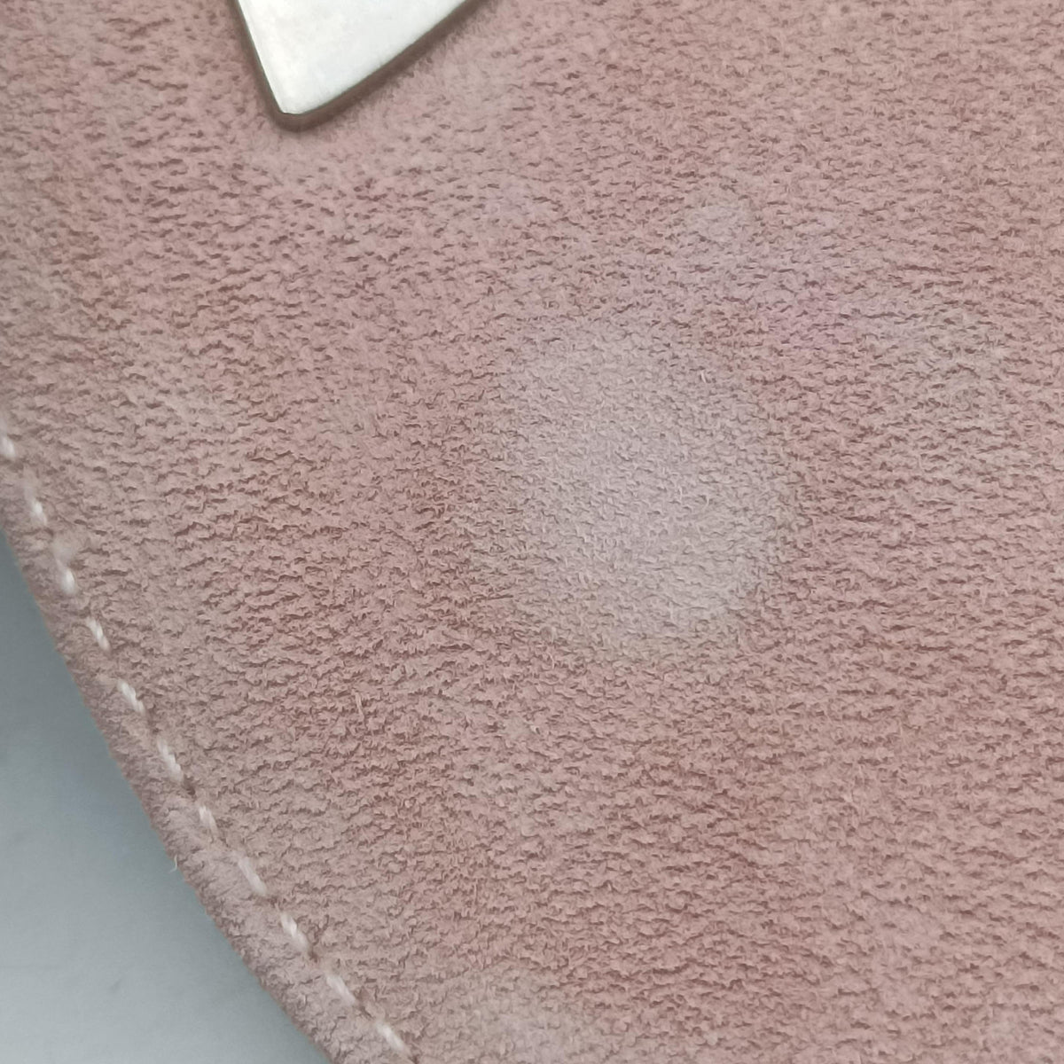 Secondhand Christian Dior Marispearl Pink Suede shoulderbag | stylenewstar