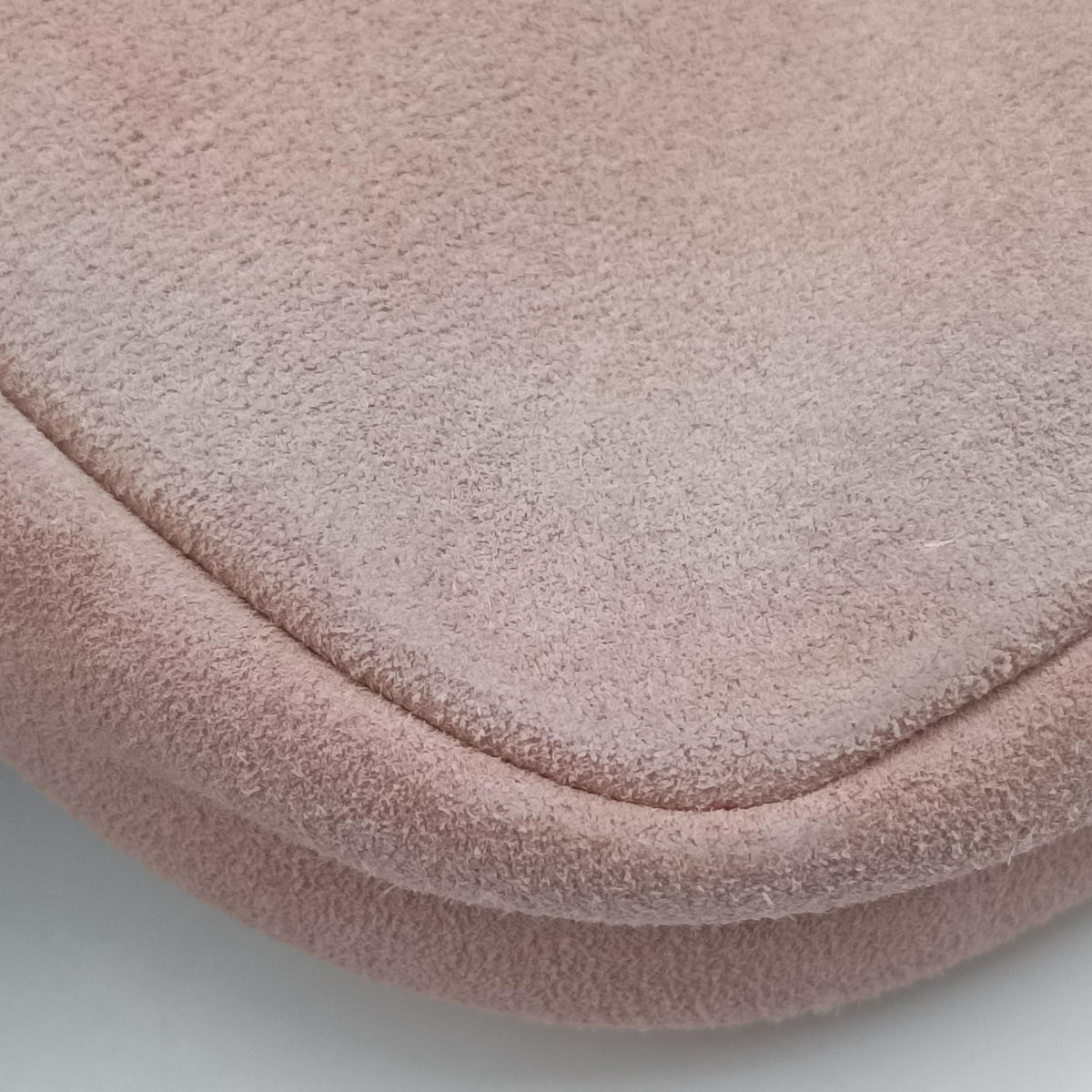 Secondhand Christian Dior Marispearl Pink Suede shoulderbag | stylenewstar