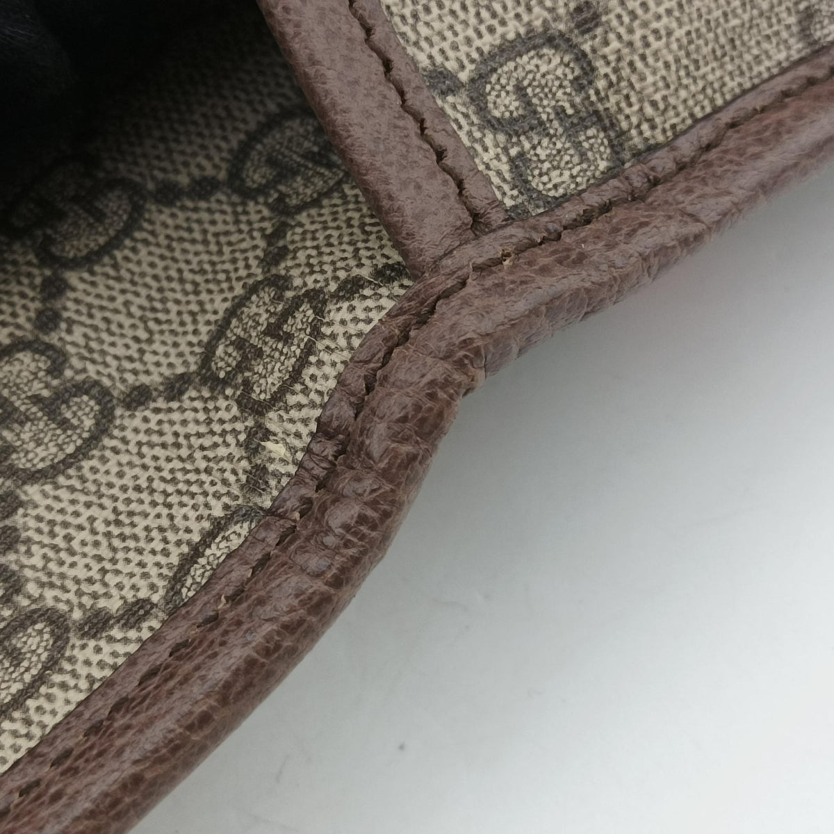 NEO VINTAGE GG Supreme beige×Brown PVC coated canvas×Leather 493930 H028447112ネオ ヴィンテージ GGスプリーム ベージュ×ブラウン PVCコーティングキャンバス×レザー 493930 H028447112