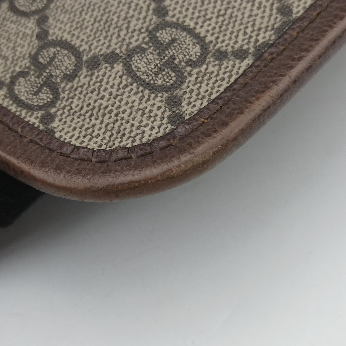 NEO VINTAGE GG Supreme beige×Brown PVC coated canvas×Leather 493930 H028447112ネオ ヴィンテージ GGスプリーム ベージュ×ブラウン PVCコーティングキャンバス×レザー 493930 H028447112