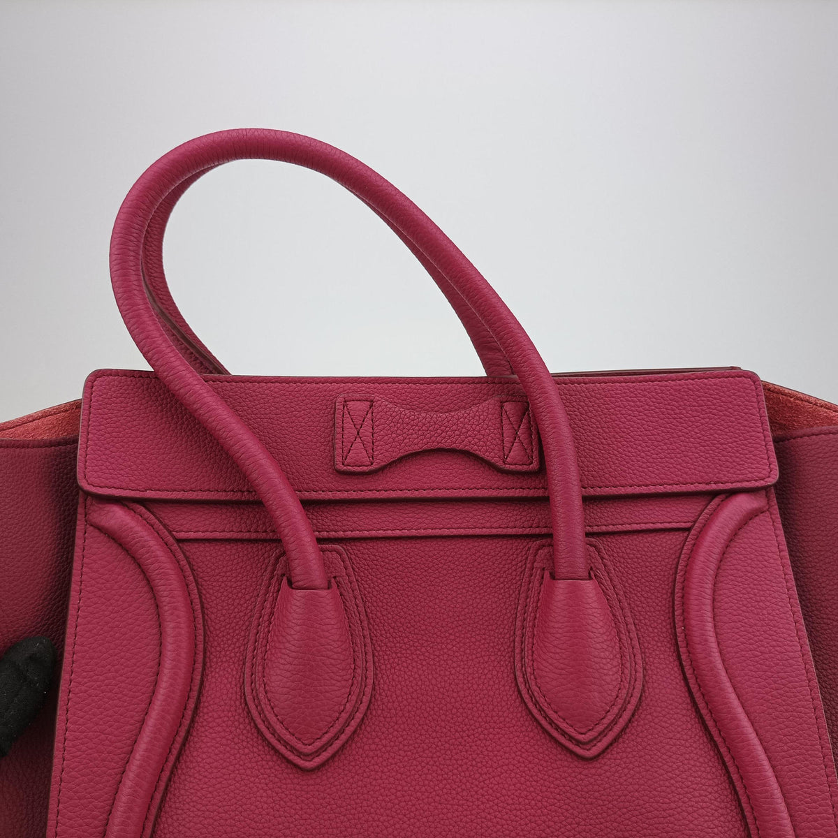 Luggage Micro shopper raspberry Leather F-AT-1137 F-CU-1157ラゲージマイクロショッパー ラズベリー レザー F-AT-1137 F-CU-1157