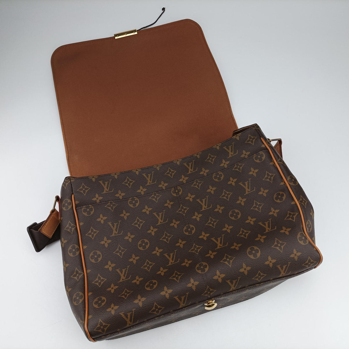 ABBESSES brown Monogram Canvas M45257 CA1018アベス モノグラム/ブラウン モノグラムキャンバス M45257 CA1018