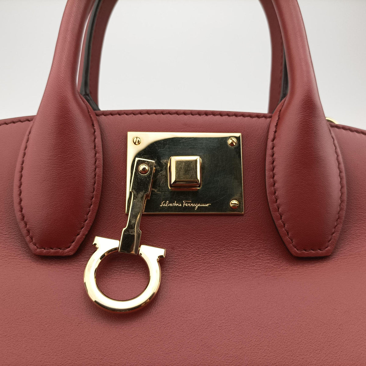 Studio Red Leather 21H159 FZ-21 H 159スタジオ レッド レザー 21H159 FZ-21 H 159