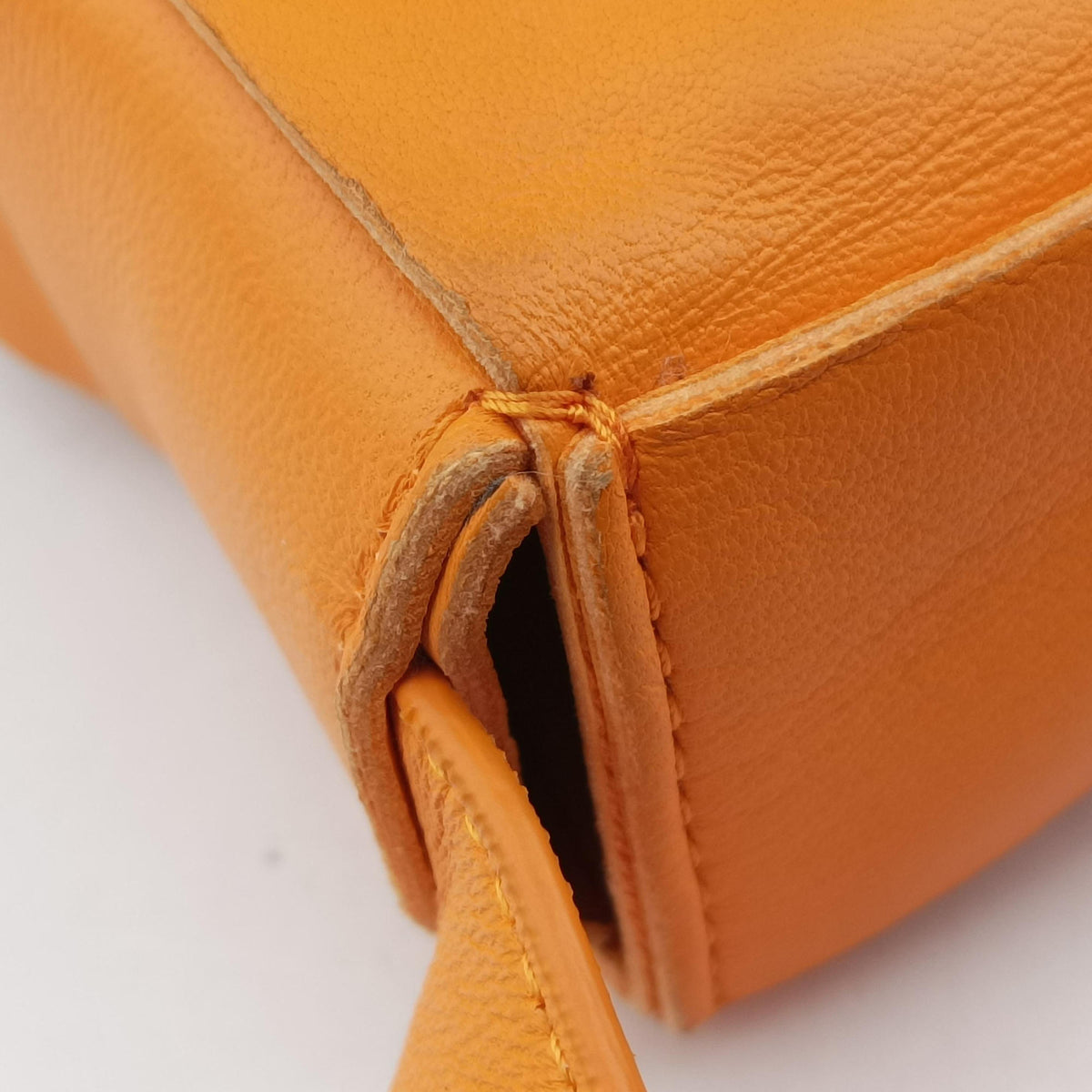 Pre-owned Bottega Veneta candy cassette Orange lambskin shoulderbag | stylenewstar