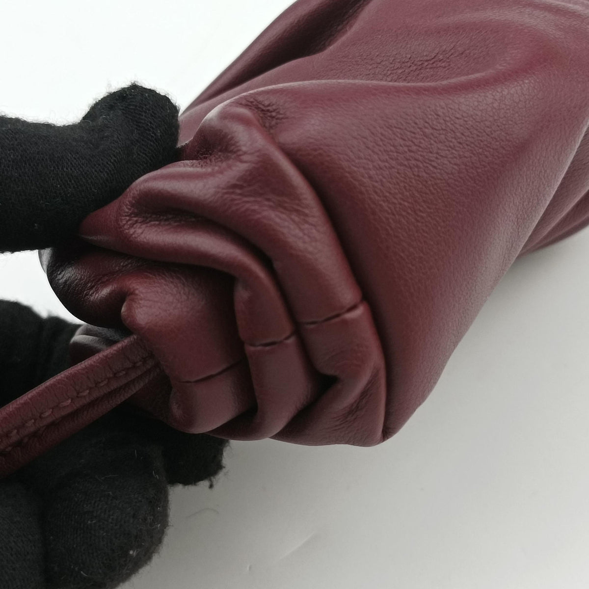 Pre-owned Bottega Veneta The Porch Burgundy lambskin handbag | stylenewstar