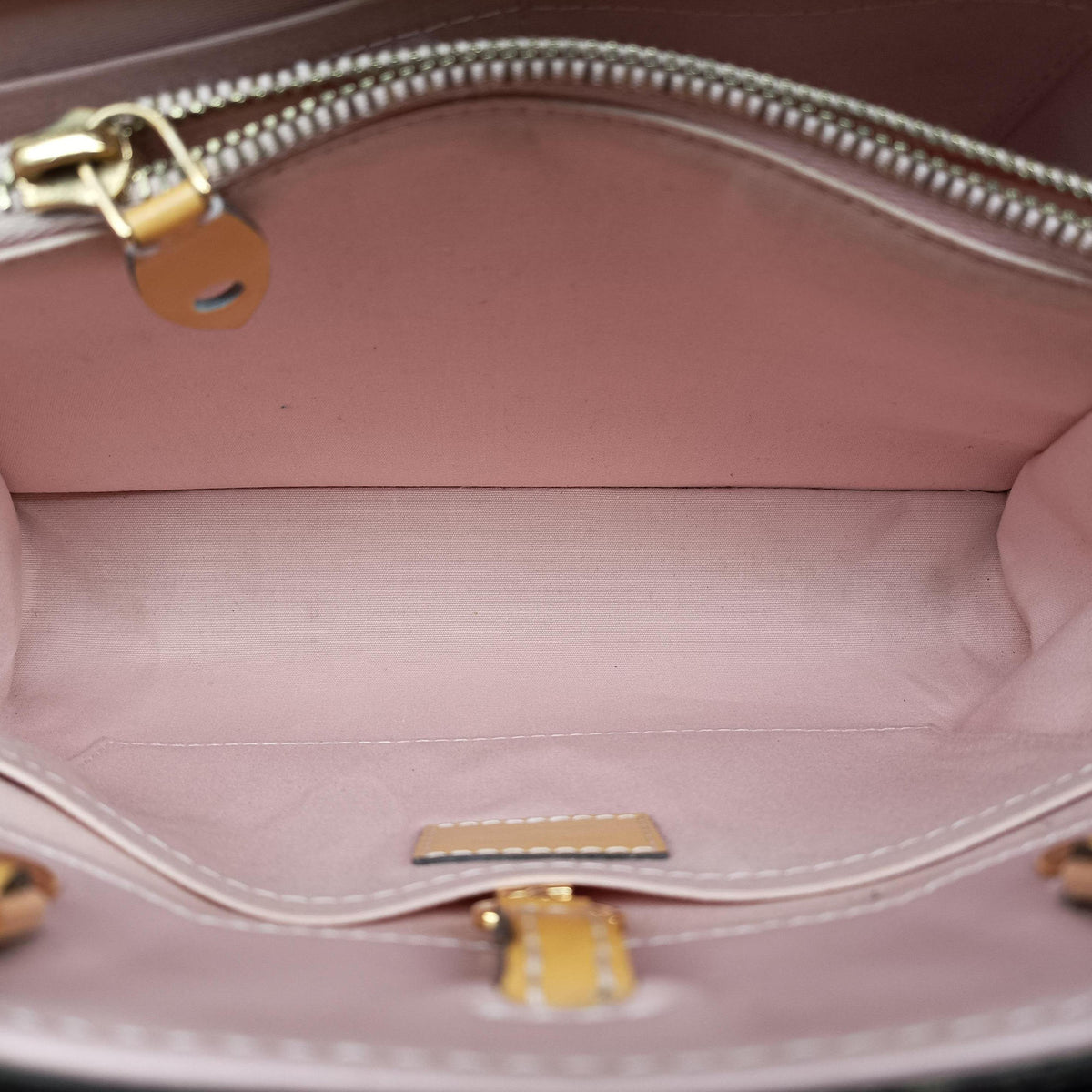 Pre-owned Louis Vuitton MONTAIGNE BB Dunne Vernis M50173 shoulderbag | stylenewstar
