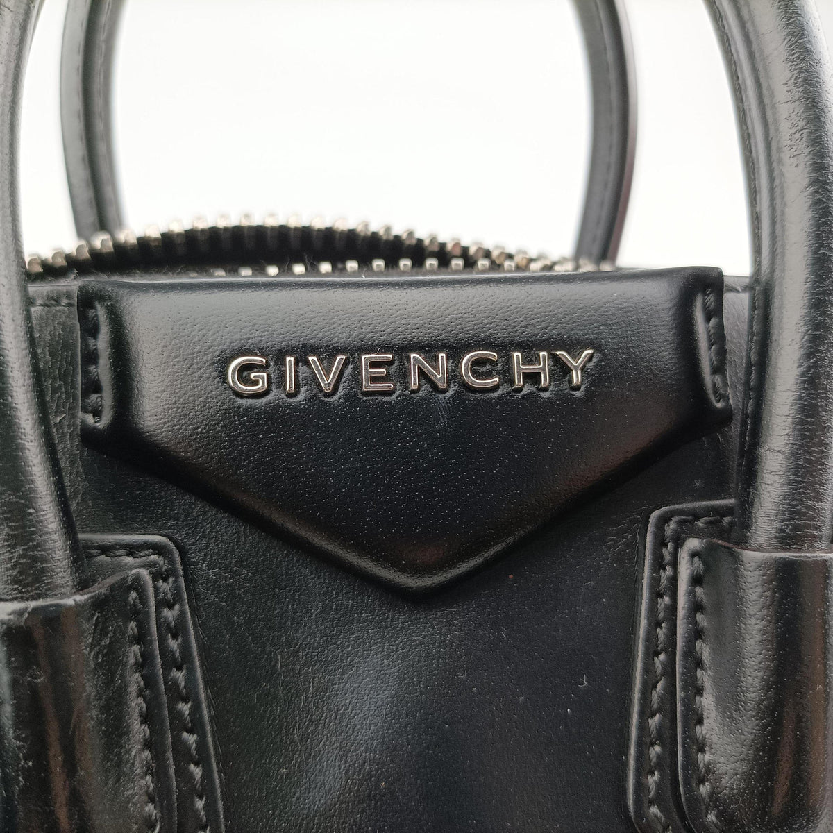 Antigona Black Leather 3C E 0165アンティゴナ ブラック レザー 3C E 0165