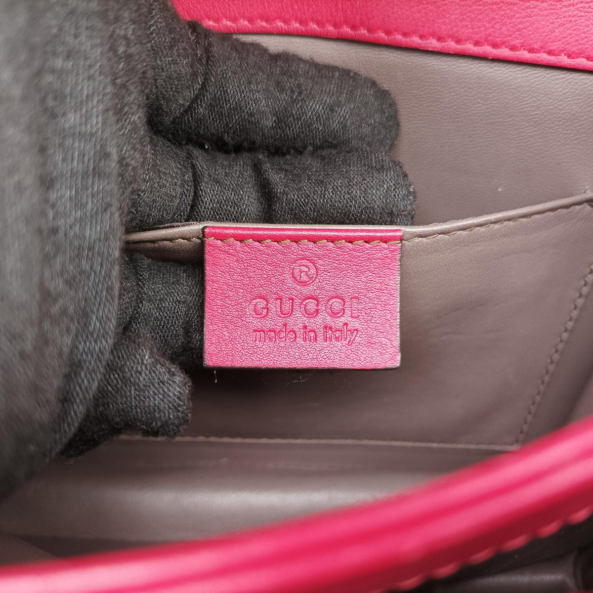 Interlocking G Rose Patent Leather 387609 G018692999インターロッキングG ローズ レッド パテント 387609 G018692999