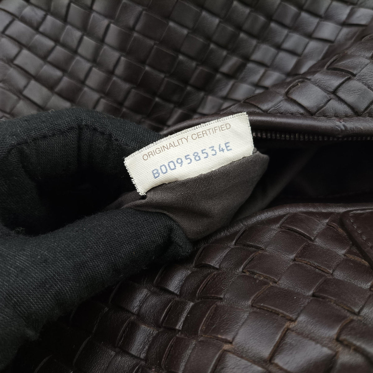 Intrecciato Briefcase Brown lambskin B00958534Eイントレチャート ブリーフケース ブラウン ラムスキン B00958534E