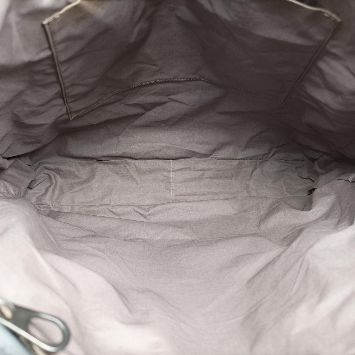 Intrecciato Shopper Acatl Grey lambskin B02788228Nイントレチャート ショッパー アキャトル グレー ラムスキン B02788228N
