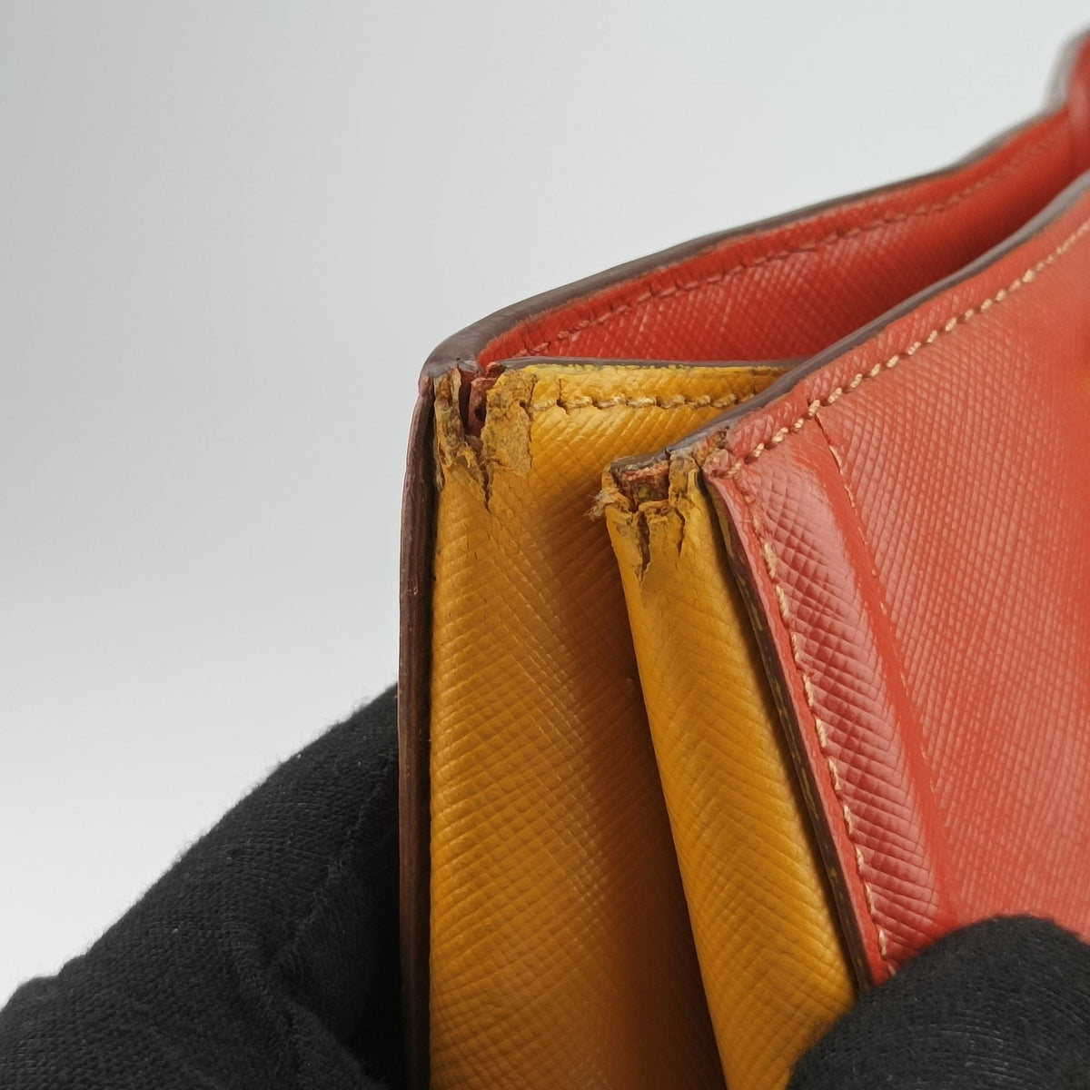Triangle logo Orange x Yellow Saffiano leather 31/H 165トライアングルロゴ オレンジ x イェロー サフィアーノレザー 31/H 165