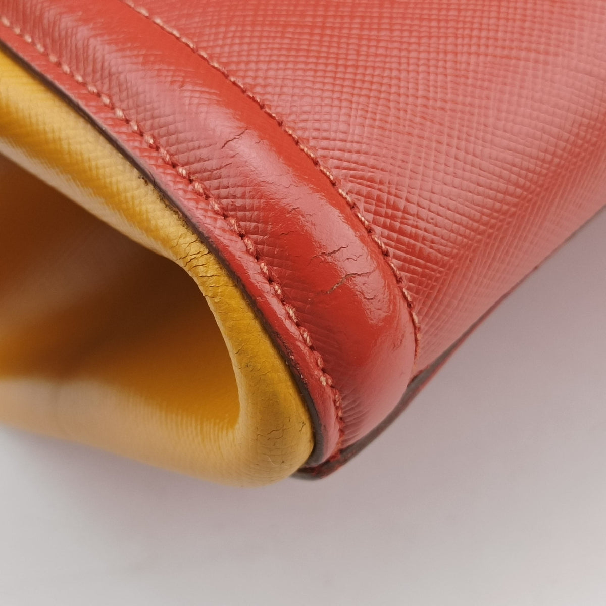 Triangle logo Orange x Yellow Saffiano leather 31/H 165トライアングルロゴ オレンジ x イェロー サフィアーノレザー 31/H 165