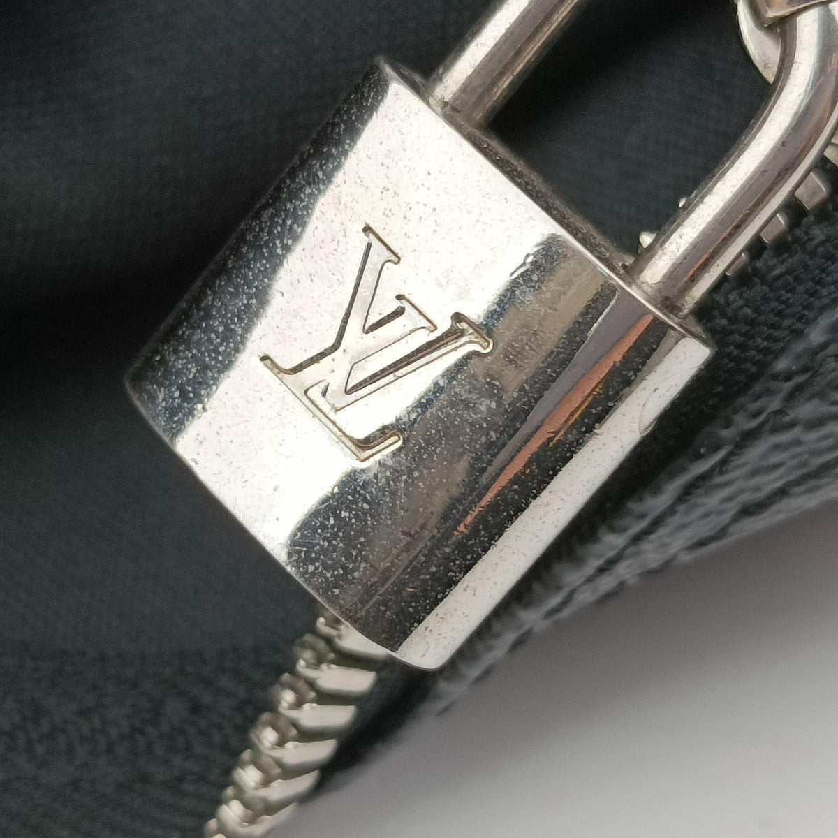 Keepall Bandouliere 55 Noir Damier Graphite N41413 MB2079キーポルバンドリエール55 ノワール ダミエグラフィット N41413 MB2079