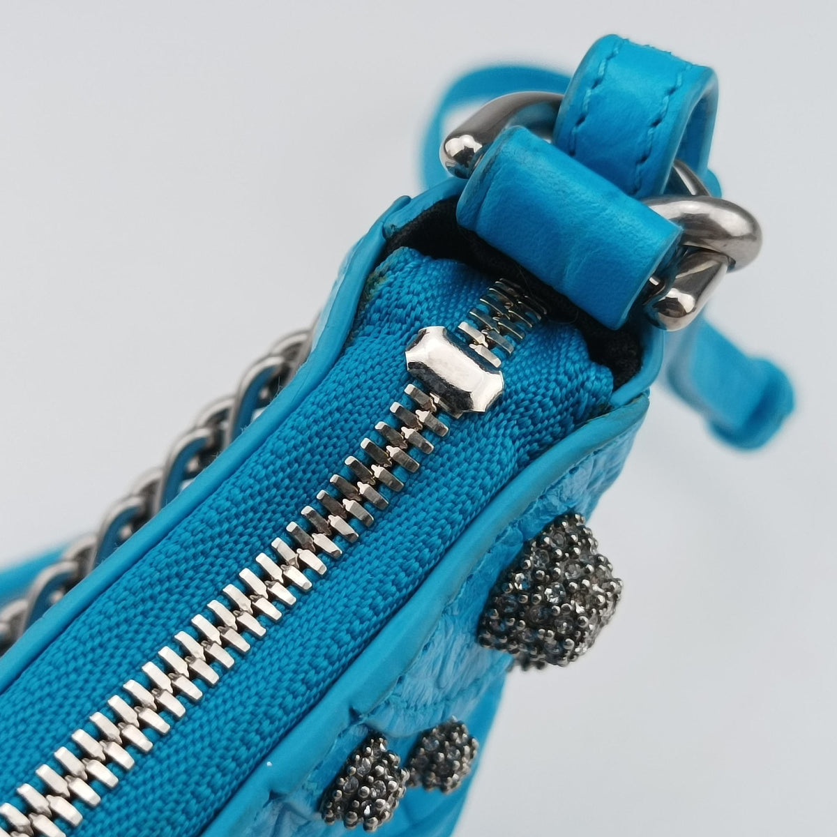 Le Cagole Mini Blue Leather 695814 695814.4624.R.584046ル カゴール ミニ ブルー レザー 695814 695814.4624.R.584046