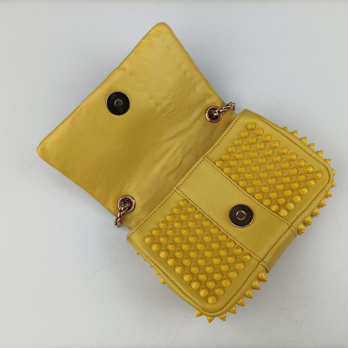 Sweet Charity Scarabe Spike Yellow Leather スイート チャリティー スカラベ スパイク イエロー レザー