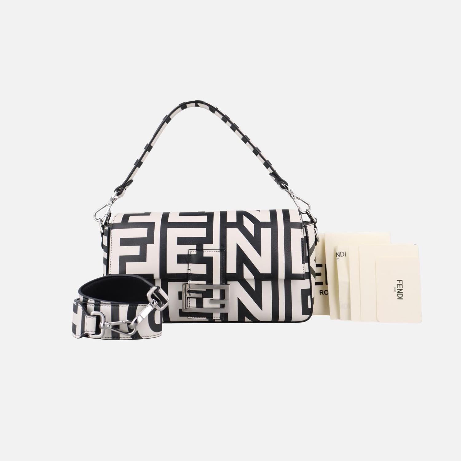 フェンディ Fendi ショルダーバッグ レディース バゲット ホワイト 8BR600-AMWQ-2290501