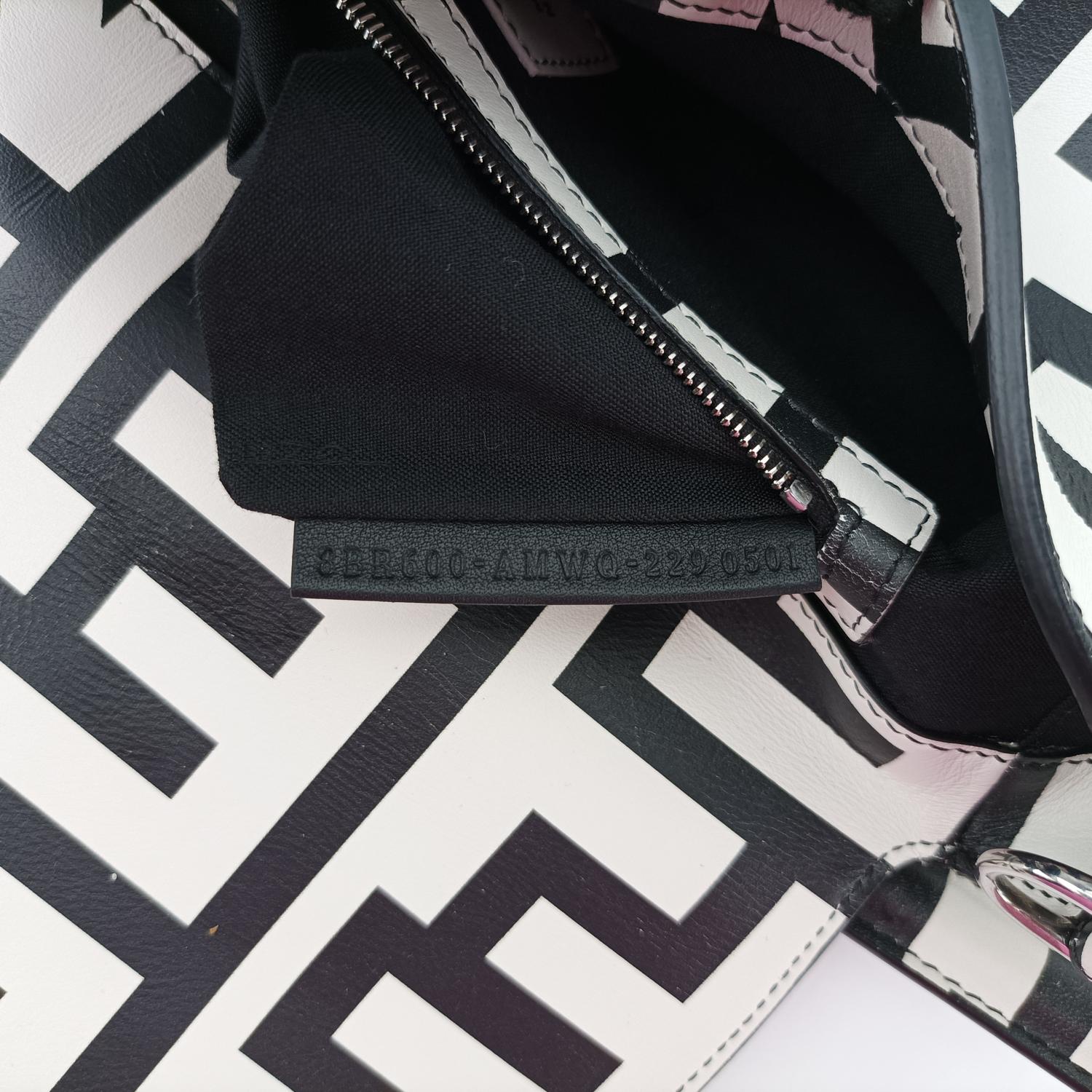 フェンディ Fendi ショルダーバッグ レディース バゲット ホワイト 8BR600-AMWQ-2290501