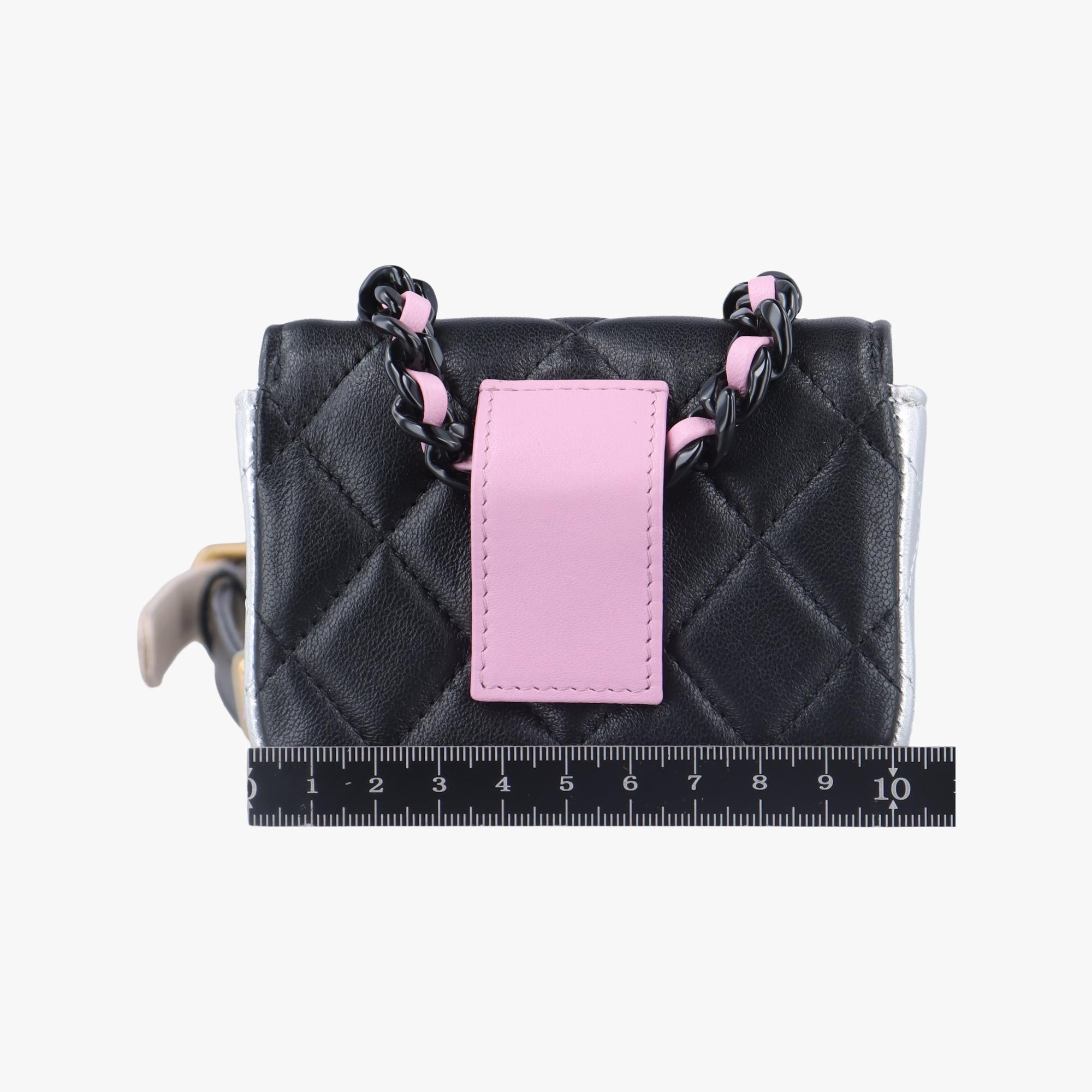 シャネル Chanel ボディバッグ/ウェストバッグ レディース バイカラー マトラッセ マルチカラー ラムスキン AP3249 L7N77TK2