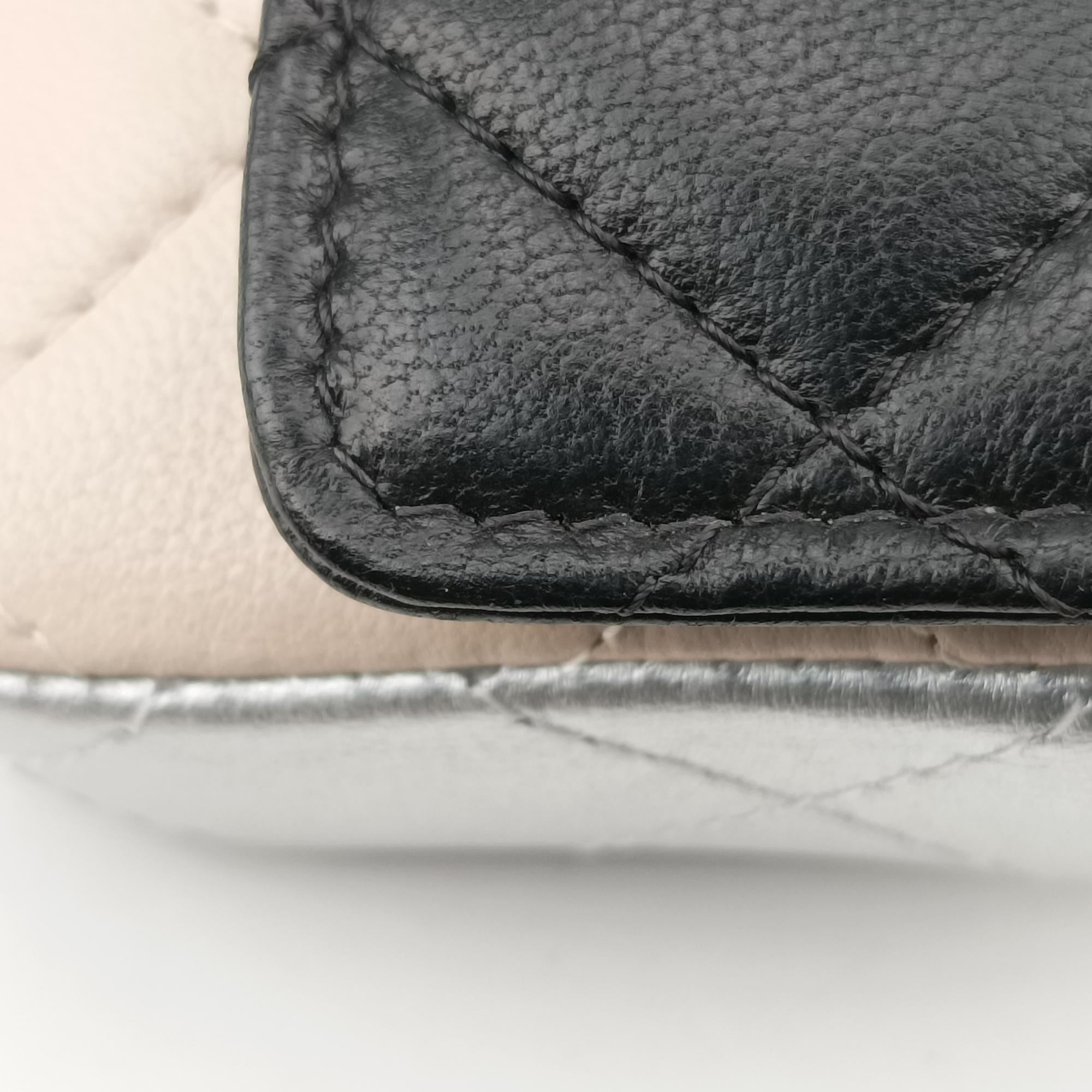 シャネル Chanel ボディバッグ/ウェストバッグ レディース バイカラー マトラッセ マルチカラー ラムスキン AP3249 L7N77TK2