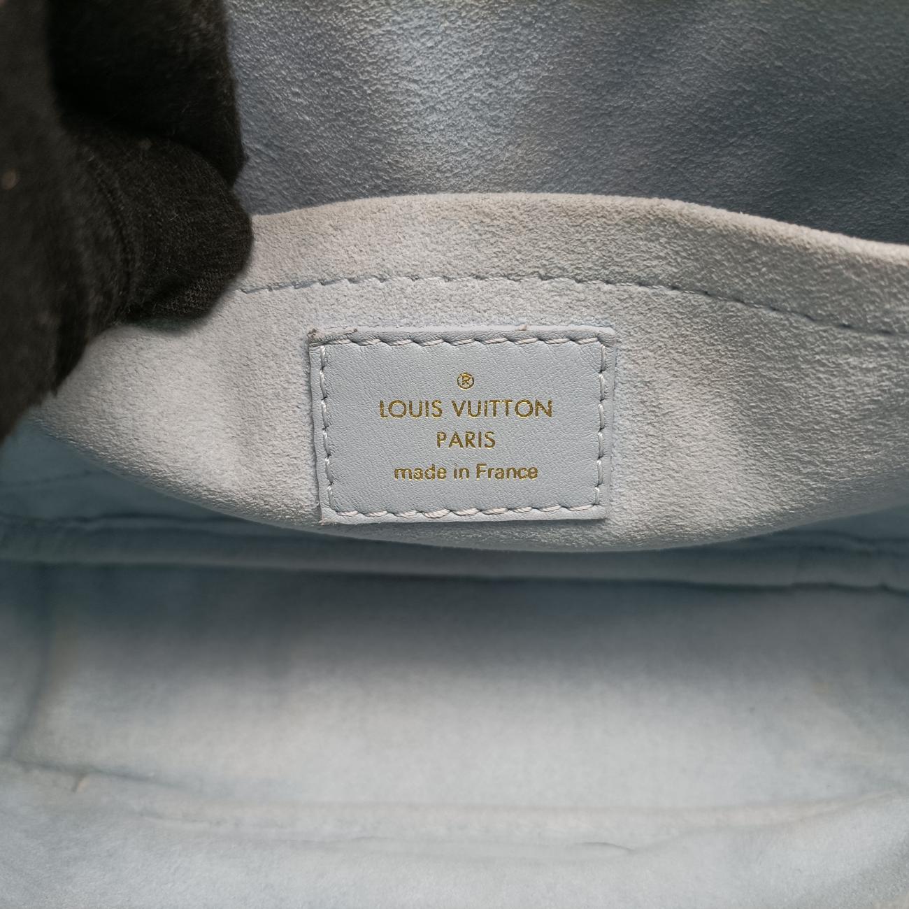 New Wave Camera Blue Polsnail Leather M55329 TR4109ニューウェーブカメラ ブルーポルスネール レザー M55329 TR4109