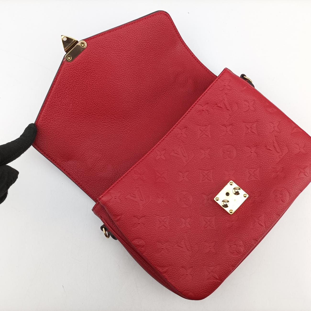 Pochette MeTIS MM Scarlet Red Monogram Empreinte M44155 AR0187ポシェットメティスMM スカーレット モノグラム アンプラント M44155 AR0187