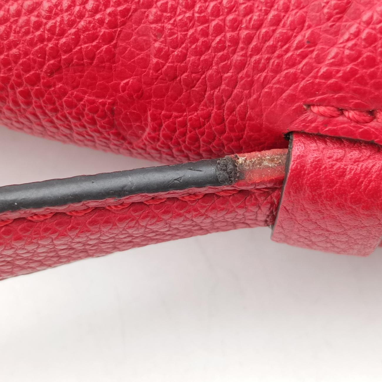 Pochette MeTIS MM Scarlet Red Monogram Empreinte M44155 AR0187ポシェットメティスMM スカーレット モノグラム アンプラント M44155 AR0187