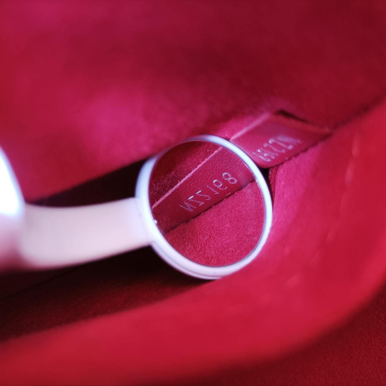 NEW WAVE Chain PM ROUGE ECARLATE Leather M51930 NZ2168ニュー ウェーブ チェーンPM ルージュエカルラート レザー M51930 NZ2168