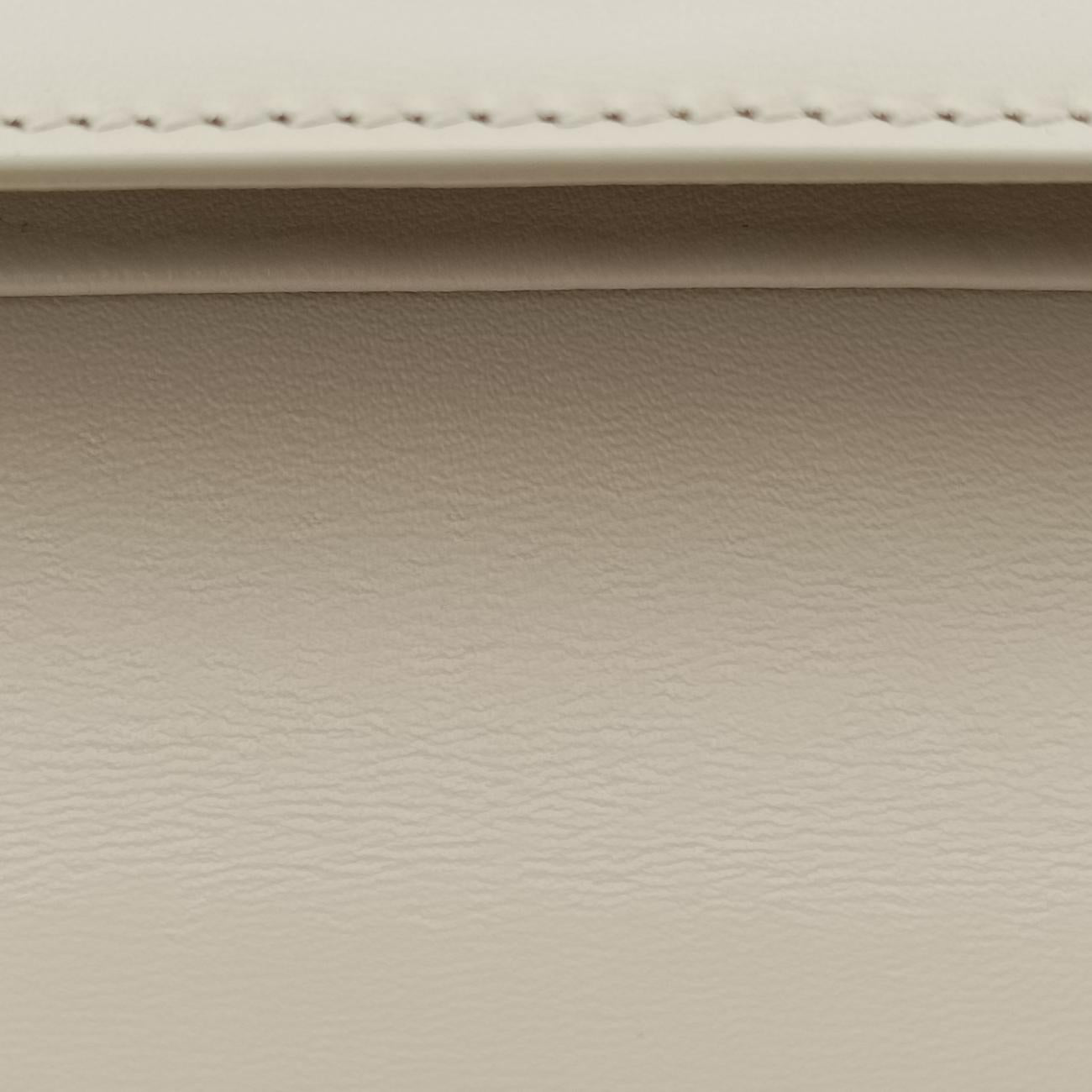Triomphe White Leather  C-GU-4211トリオンフ ホワイト レザー  C-GU-4211