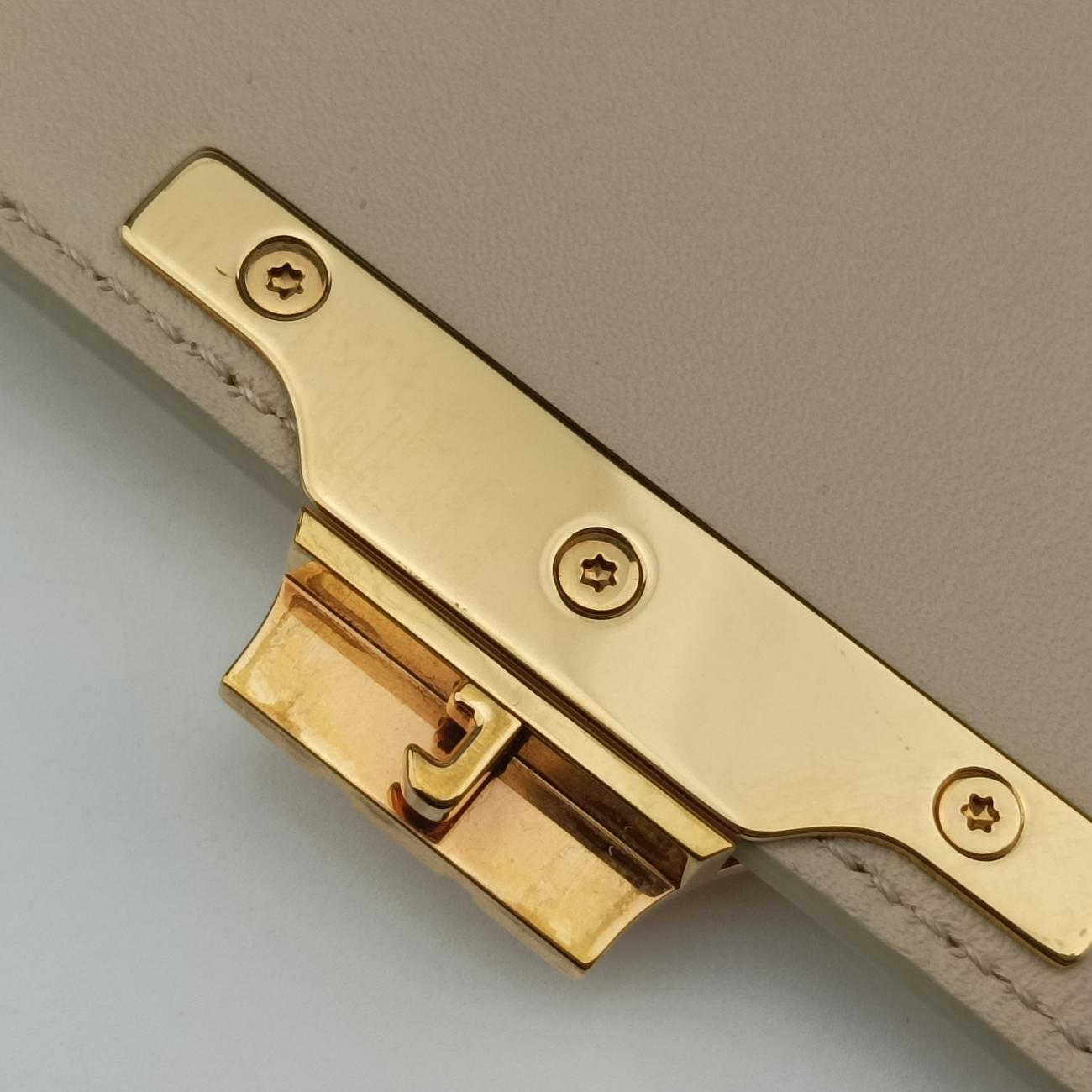 Triomphe White Leather  C-GU-4211トリオンフ ホワイト レザー  C-GU-4211