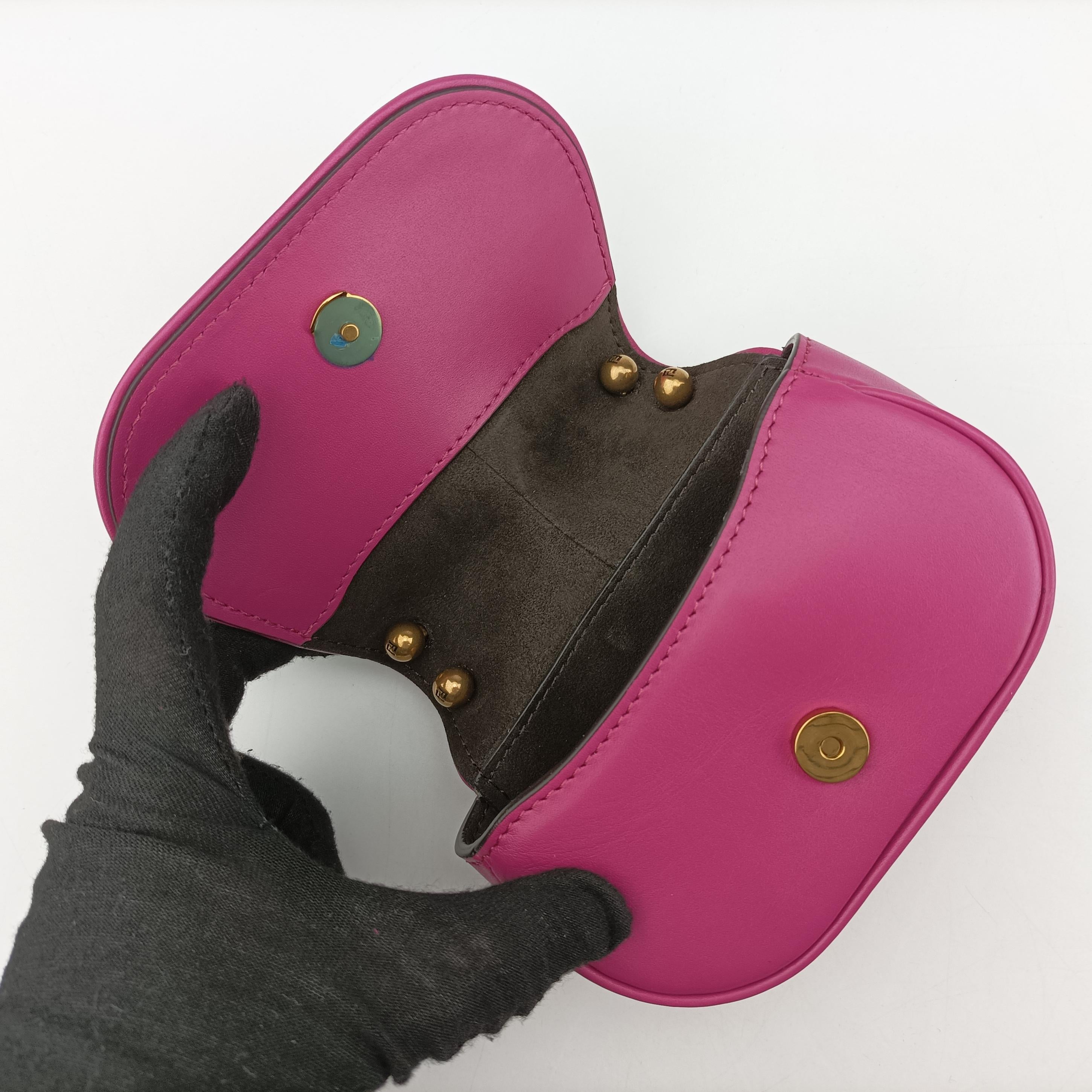 C'mon Small Pink Leather 7AS219 7AS219 AQ0L 249.0189カモン スモール ピンク レザー 7AS219 7AS219 AQ0L 249.0189