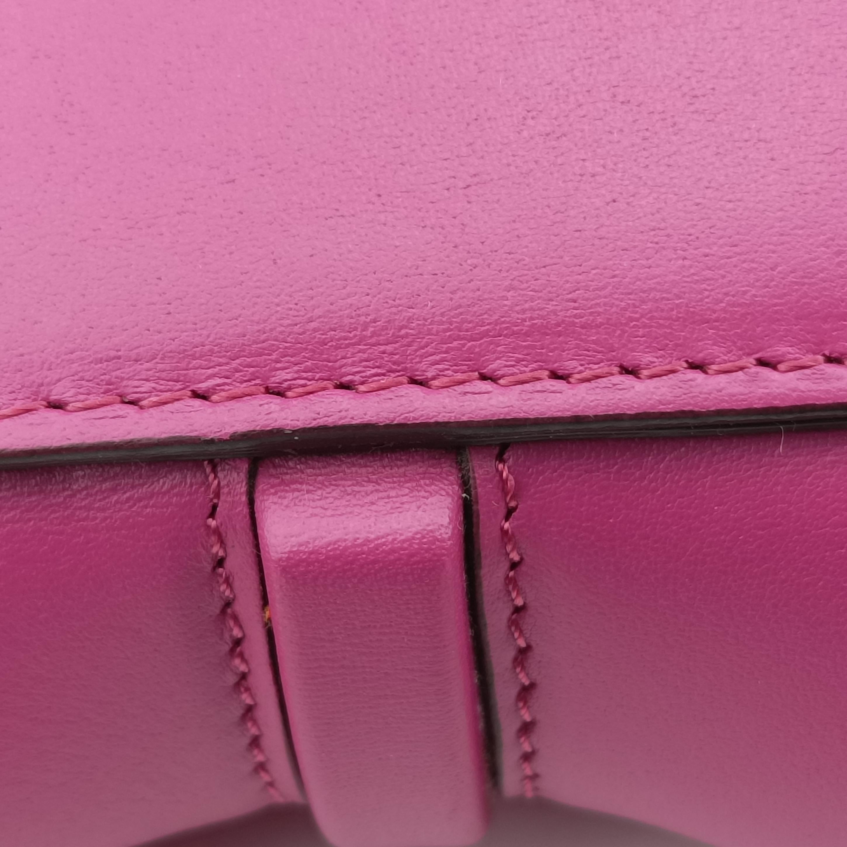 C'mon Small Pink Leather 7AS219 7AS219 AQ0L 249.0189カモン スモール ピンク レザー 7AS219 7AS219 AQ0L 249.0189