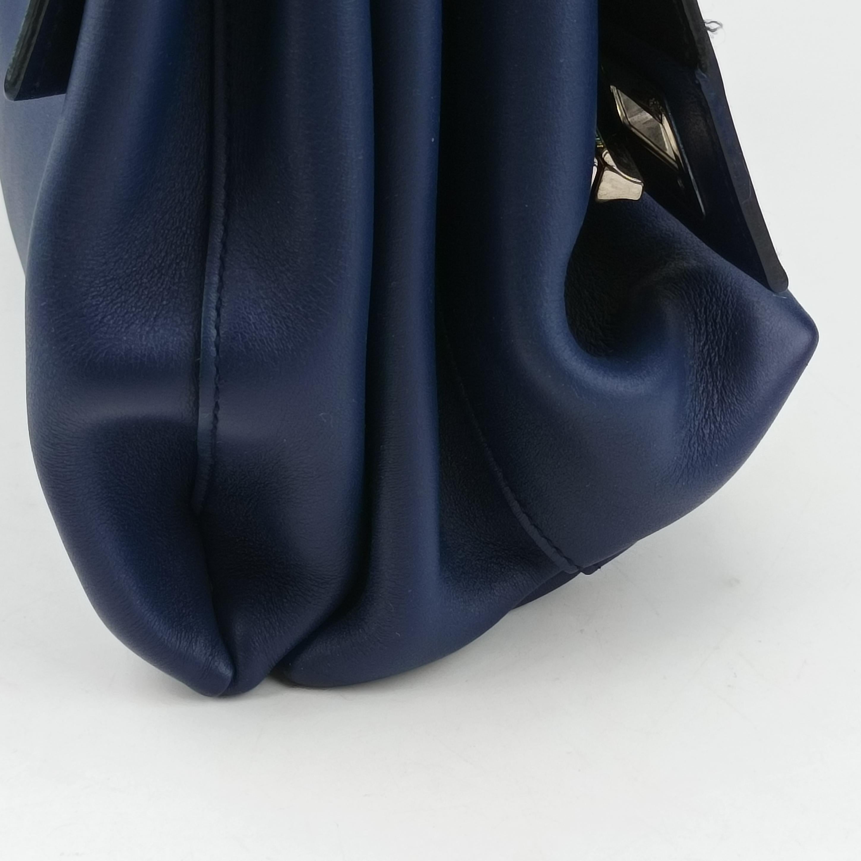 Double flap chain Blue Leather 25ダブルフラップチェーン ブルー レザー 25