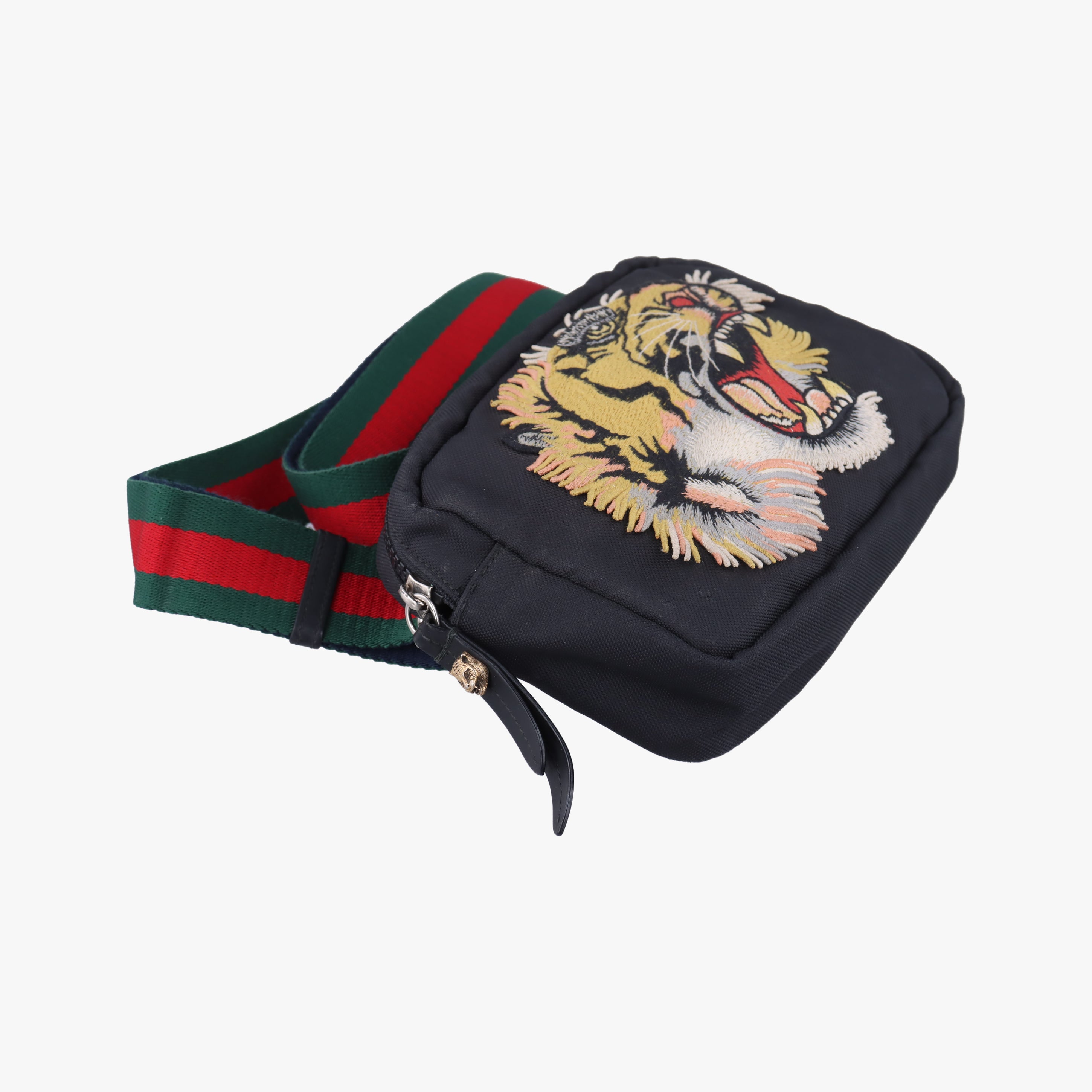 Tiger Embroidered Web Messenger Black fabric 523323 B027692276タイガーヘッド エンブロイダリー アニマル ブラック ファブリック 523323 B027692276